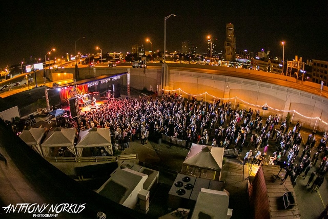 Rocking the Lot: Jackyl drew a big crowd to The Intersection's parking lot on Friday. (Photos/Anthony Norkus Photography)