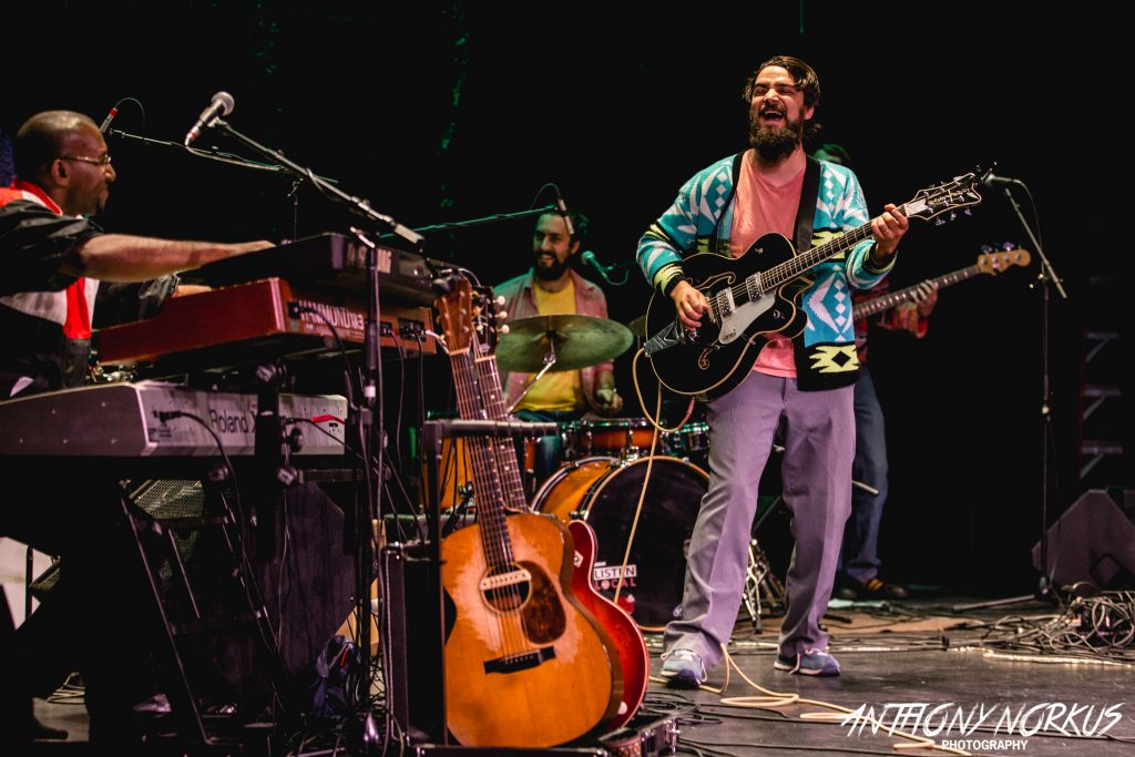 Upbeat Night: Seth Bernard powered up his community-building message at Wealthy Theatre. (Photo/Anthony Norkus)