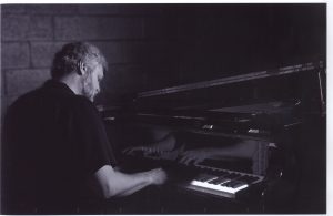 Steve at the piano 2 press photo