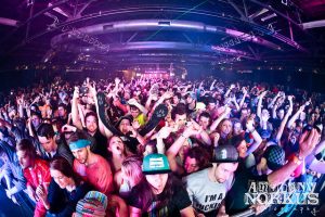 8435280015_4fb93ebbf6_z