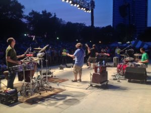 UV Hippo drew a enthusiastic crowd of fans.