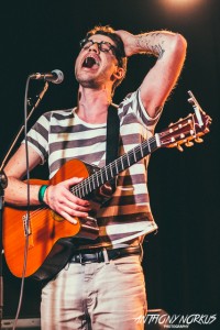 Ribbons of Song on The Stache Stage (Photo/Anthony Norkus)