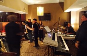 The Steve Hilger Band at LB's Lounge/Louis Benton Steakhouse (Photo/Local Spins)