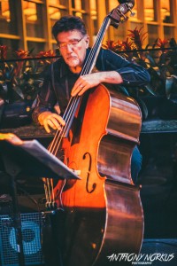 The John Shea Trio plays the JW every Friday night. (Photo/Anthony Norkus)