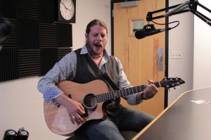 Eller performing "Piper Road" on Local Spins Live. (Photo/Anna Sink)