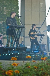 Tegan & Sara at Meijer Gardens. (Photo/Tori Thomas)