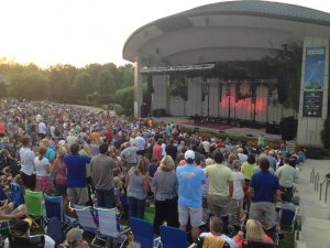 Another Sellout: Sunday's crowd at Meijer Gardens. (Photo/Local Spins)