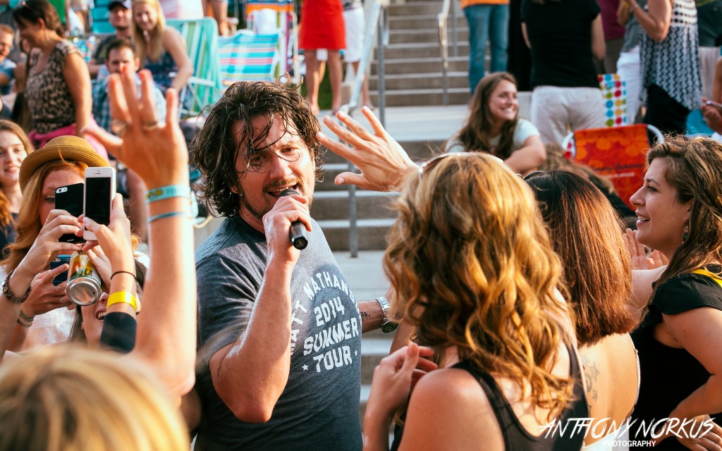 Up Close and Personal: Matt Nathanson delved deep into the amphitheater crowd on Monday at Meijer Gardens. (Photo/Anthony Norkus)