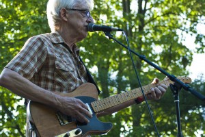 Rockabilly Picnic: Bill Kirchen outdoors at Riverhouse Ada on Wednesday. (Photo/Tori Thomas)