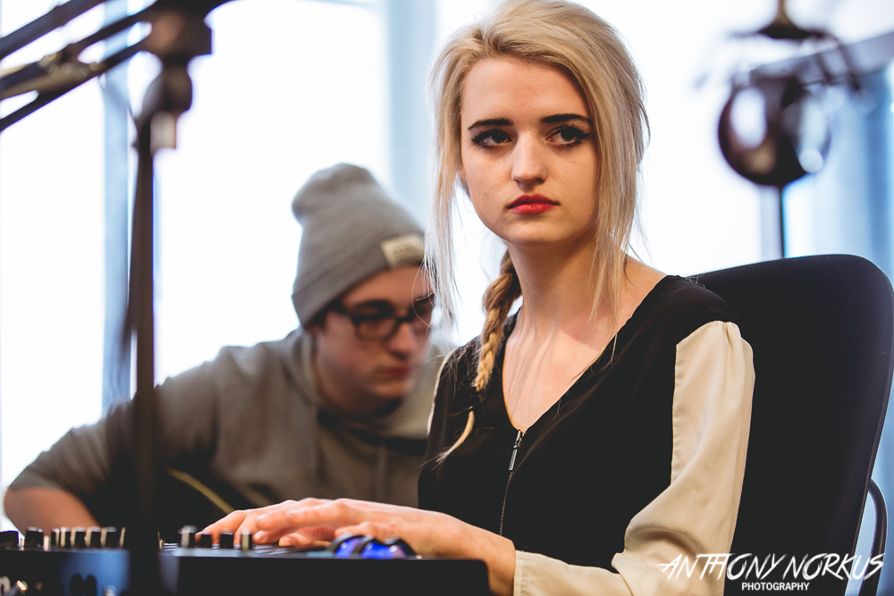 hi-ker_local_spins_live_feb_2015-7