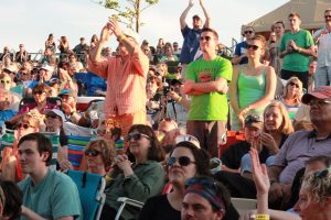 Approving Crowd: Sunday's show was a sellout. (Photo/Anna Sink)