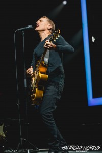 Bryan Adams (Photo/Eric Stoike)