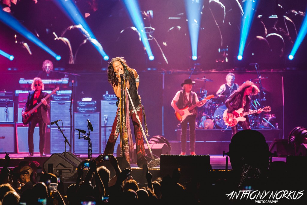 Sweet Emotion: Steven Tyler and Aerosmith returned to Van Andel Arena on Tuesday. (Photo/Anthony Norkus)