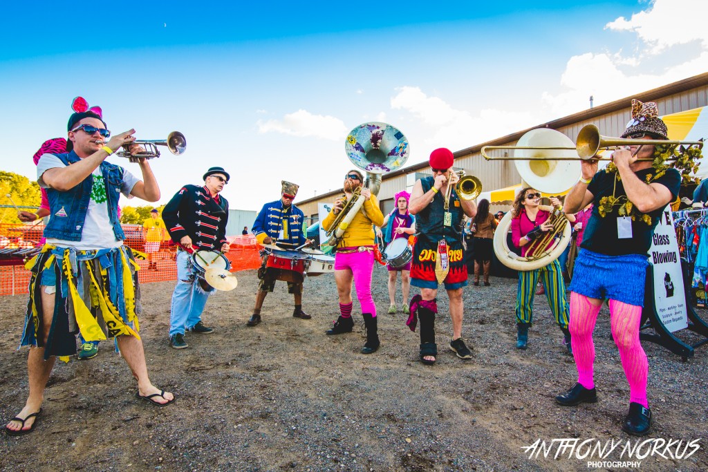 Outdoor Beer Environment: The band Environmental Encroachment helped pump up the Perrin Backyard Beer Bash on Saturday. (Photo/Anthony Norkus)