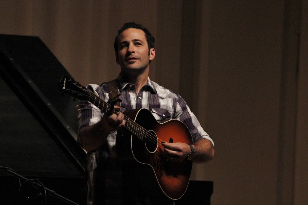 Acoustic Grace: Joshua Davis played St. Cecilia Music Center on Sunday night. (Photo/Anna Sink)