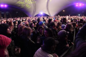 Home Run: The Avett Brothers drew a huge crowd on Saturday. (Photo/Anna Sink)