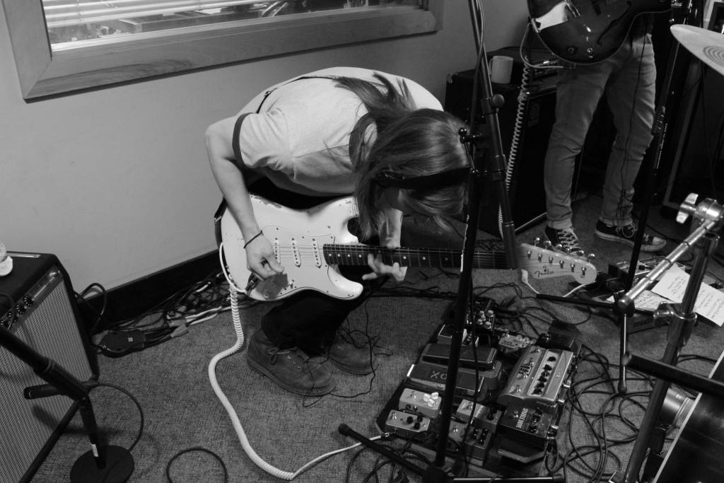 TrashHoundsatWYCEPhotobyAnnaSinkLocalSpins (2)