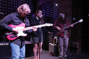 Hannah Rose & The GravesTones (Photo/Anna Sink)