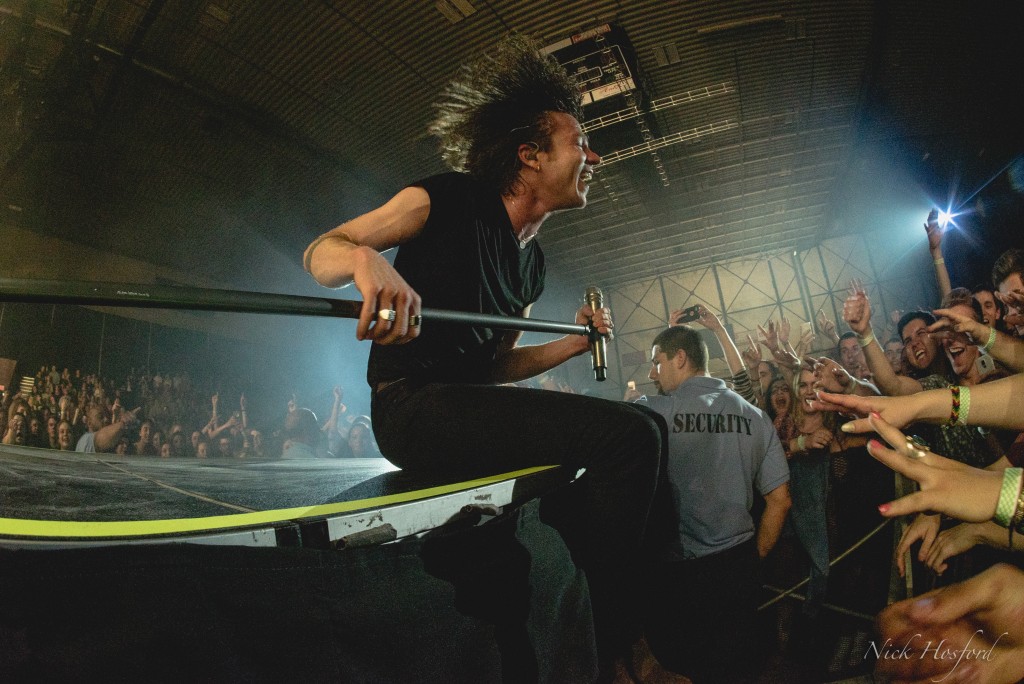 Sitting Pretty: Singer Matthew Shultz of Cage the Elephant got close to his fans on Friday. (Photo/Nick Hosford)