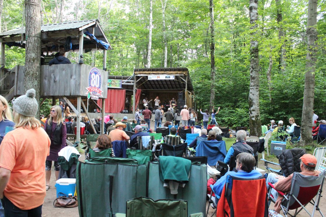 Beaver Island Music Festival Cozy, remote, 'all about the music'