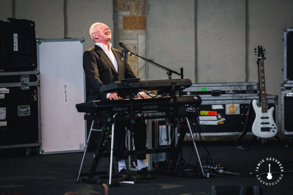 Joe Jackson's Grand Rapids debut boasts career-spanning gems