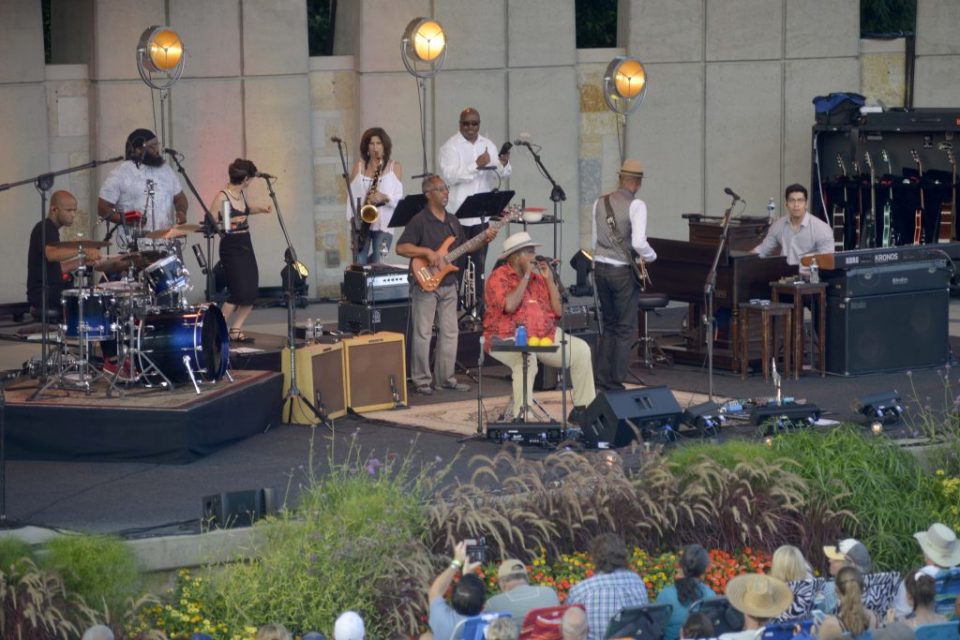Taj Mahal, Keb' Mo' ooze soul, riff-trading charm at Meijer Gardens - Local  Spins
