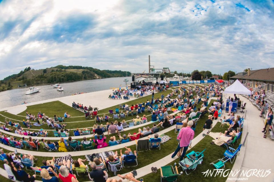 Los Lonely Boys Christen Grand Haven Stadium With Rock Bash Local Spins