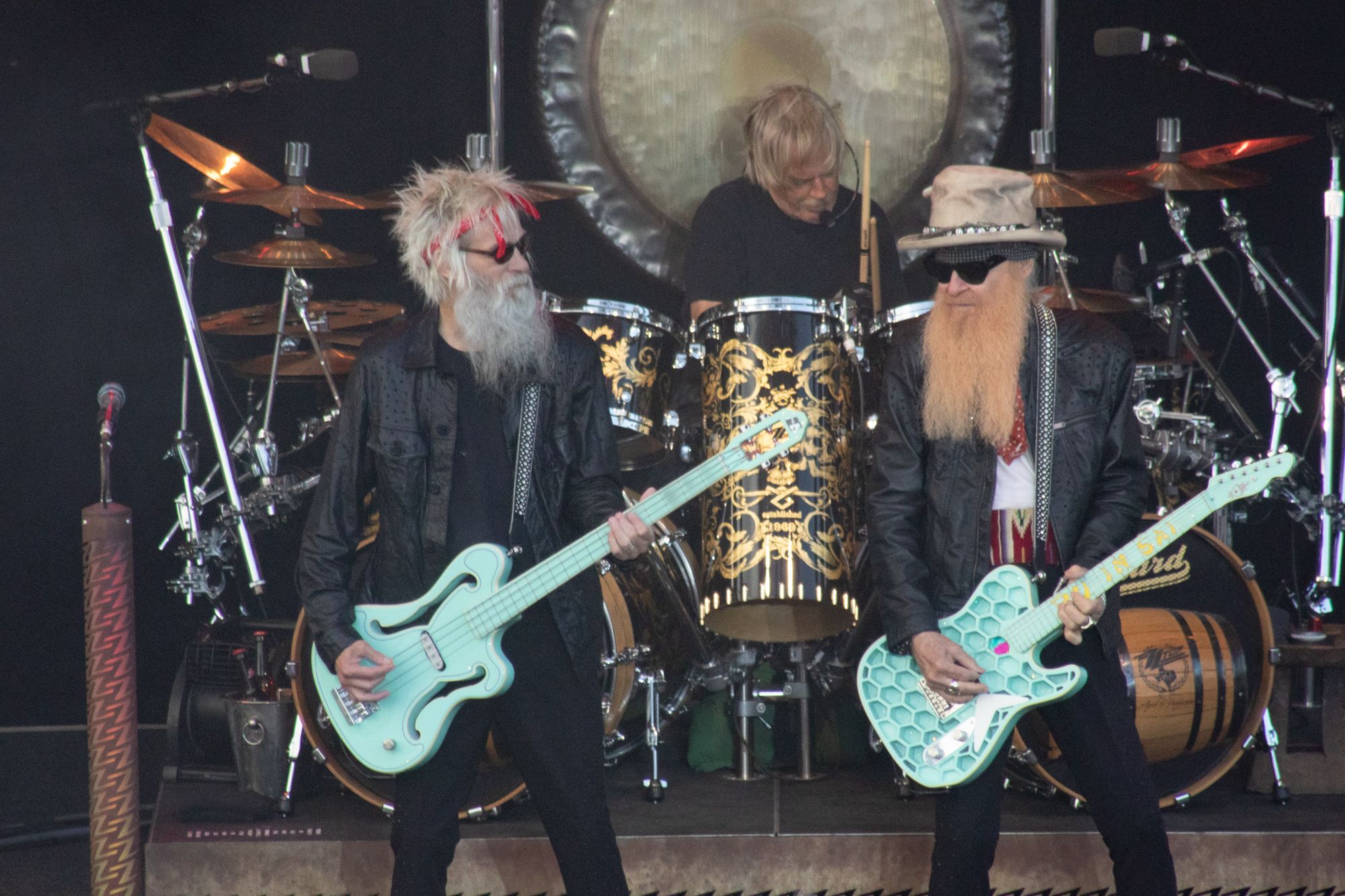 ZZ Top ramps up nostalgic fun quotient in GR tour stop - Local Spins