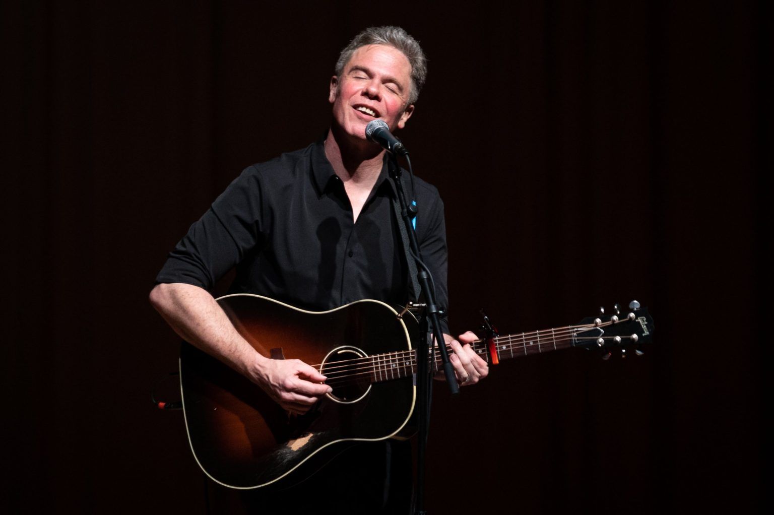 Josh Ritter Bank Josh Ritter aims for 'fun rock 'n' roll with lots of words' - Local Spins