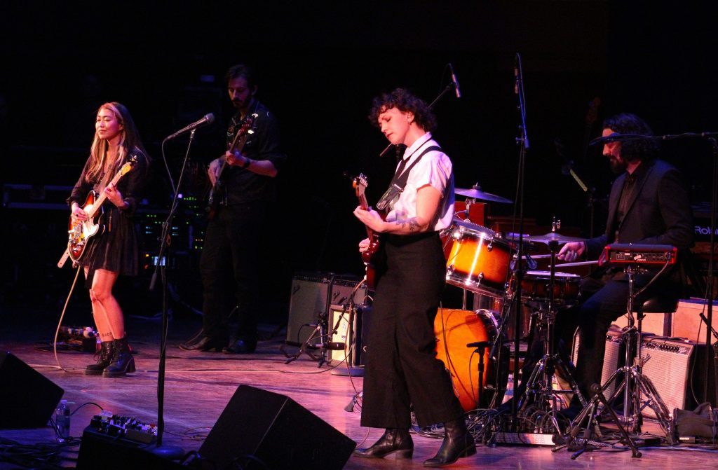 Ann Arbor Folk Festival gets rootsy, rocking, relevant with Crane Wives, Amos Lee, Dawes