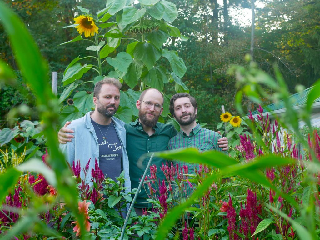 Dream-folk’s Cold Mountain Child to air new music at star-filled Kalamazoo Fretboard Fest