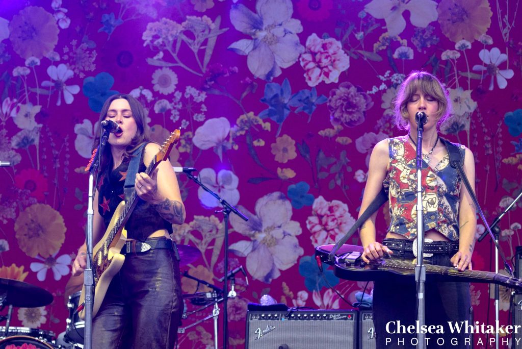 Larkin Poe, The Record Company uncork ‘beautiful day for rock ‘n’ roll’ in GR