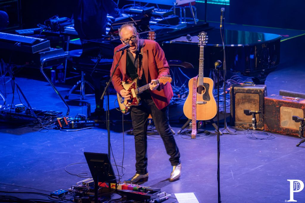 Elvis Costello & The Imposters Conclude U.S. Theater Tour in Muskegon