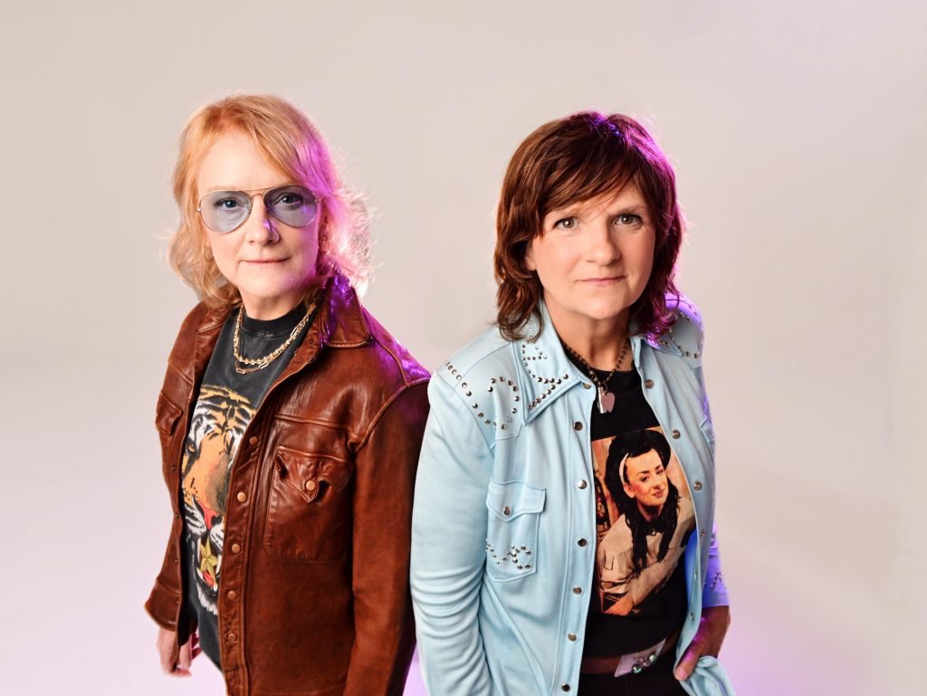The Indigo Girls overcome health obstacles to continue ‘amazing ride’ on summer tour